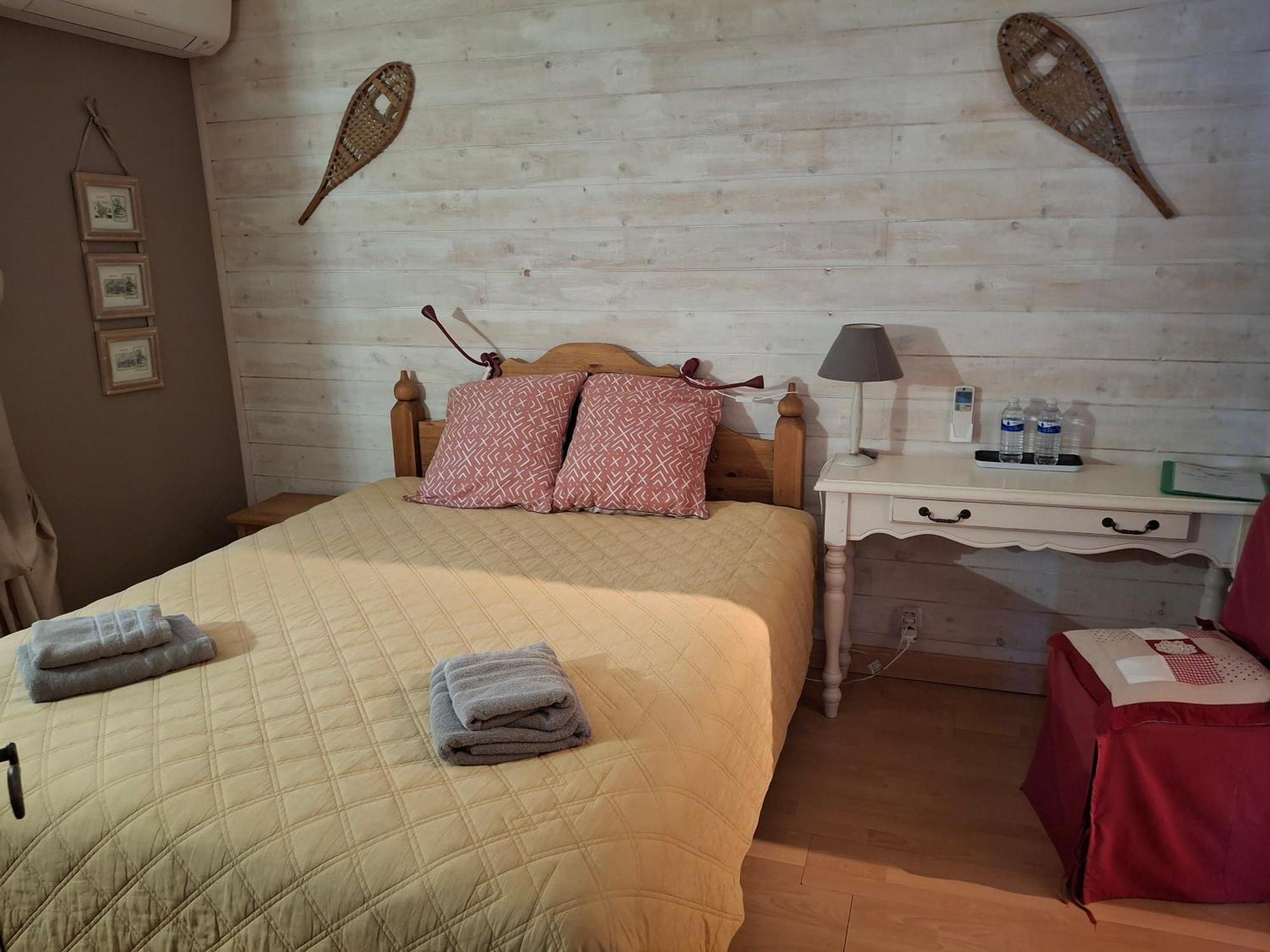 Villa Regain Chambres Et Table D'Hotes Greolieres Eksteriør bilde